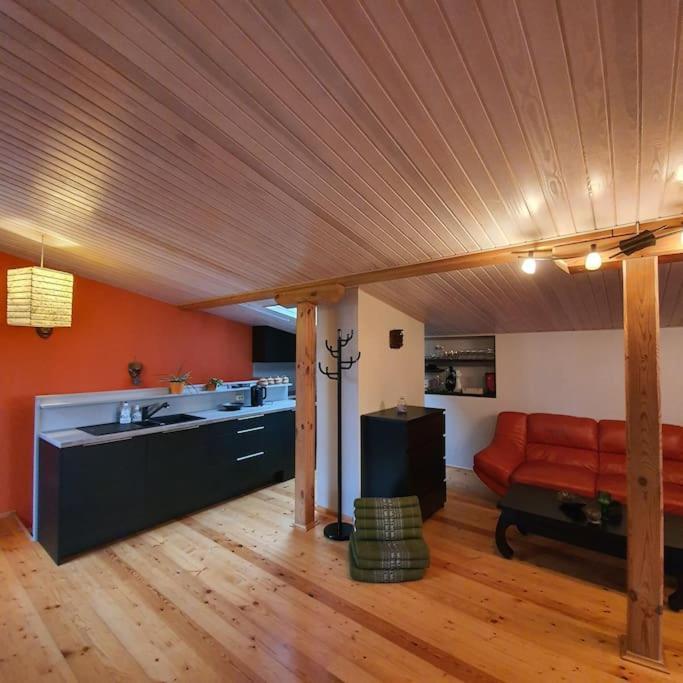 Studio Apartment And Free Airport Transfer Рига Экстерьер фото